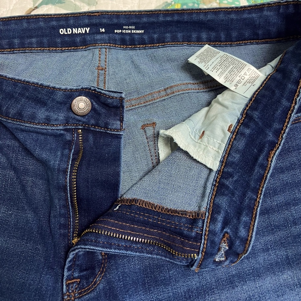 Old Navy Women’s MID-RISE POP ICON SKINNY Jeans